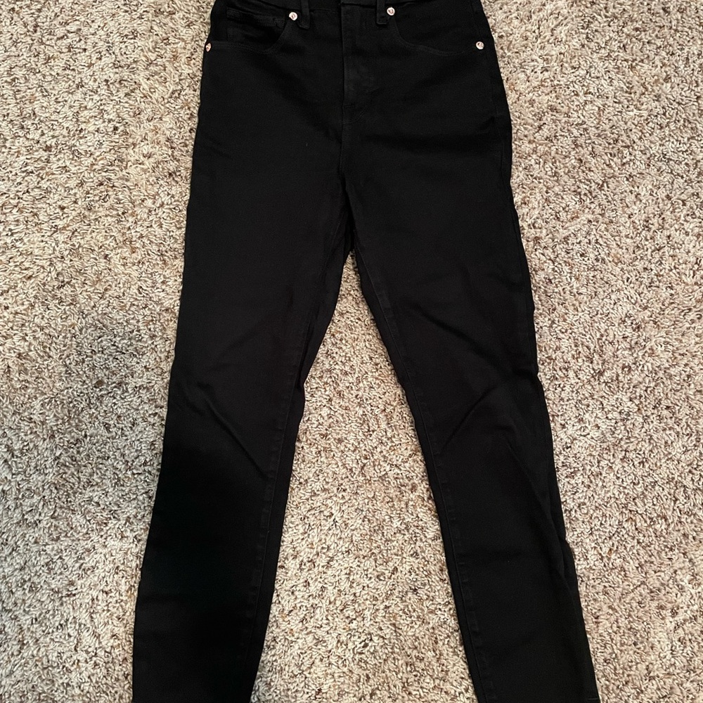Good American good waist black crop